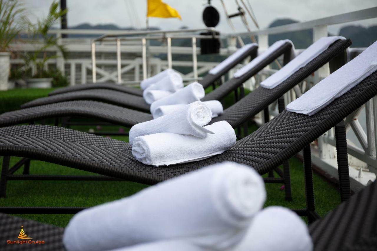 Hotel Legend Cruise Ha Long Exteriér fotografie