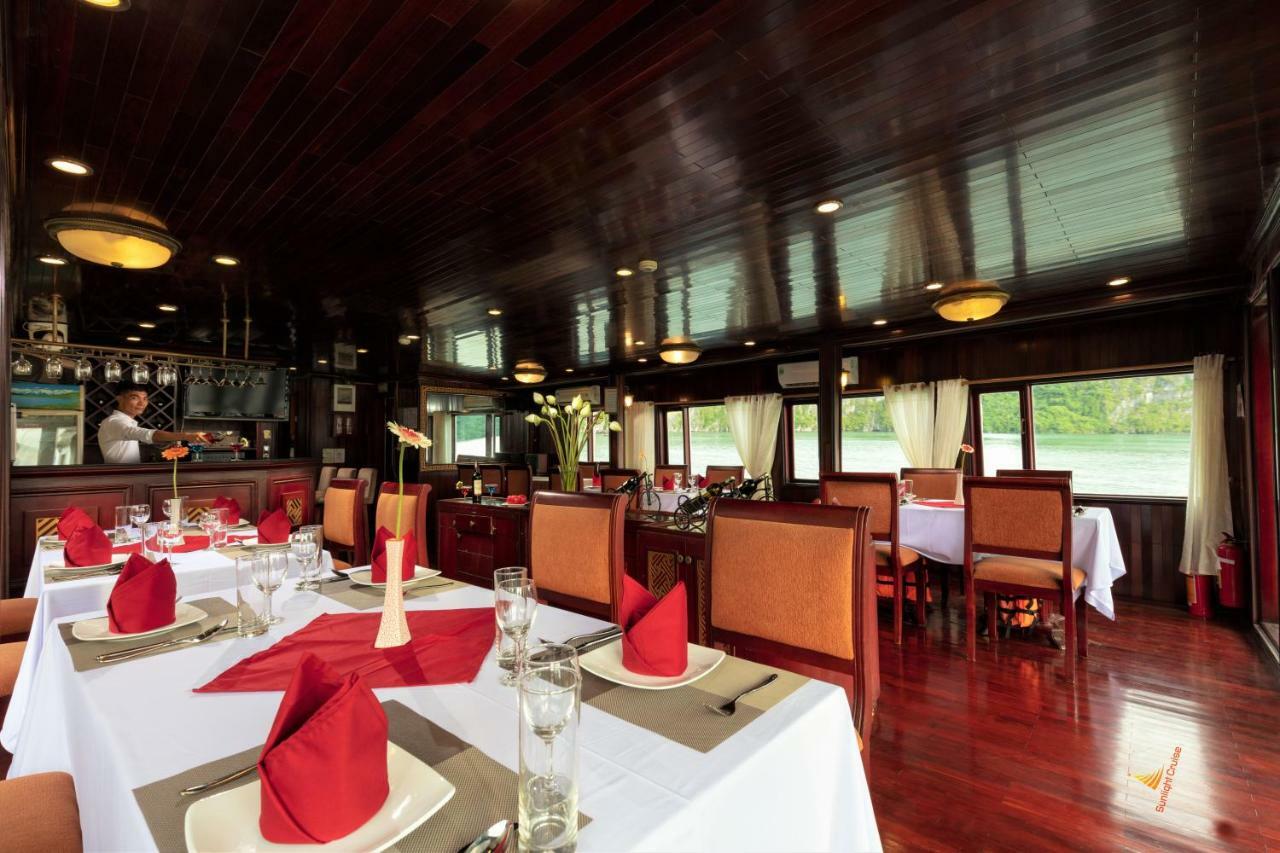 Hotel Legend Cruise Ha Long Exteriér fotografie